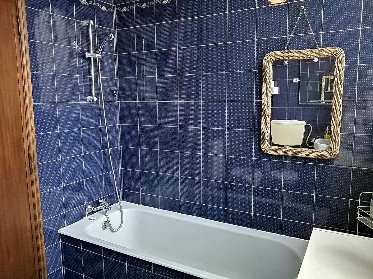 Double Room Private External Bathroom,1118226204:JPEG