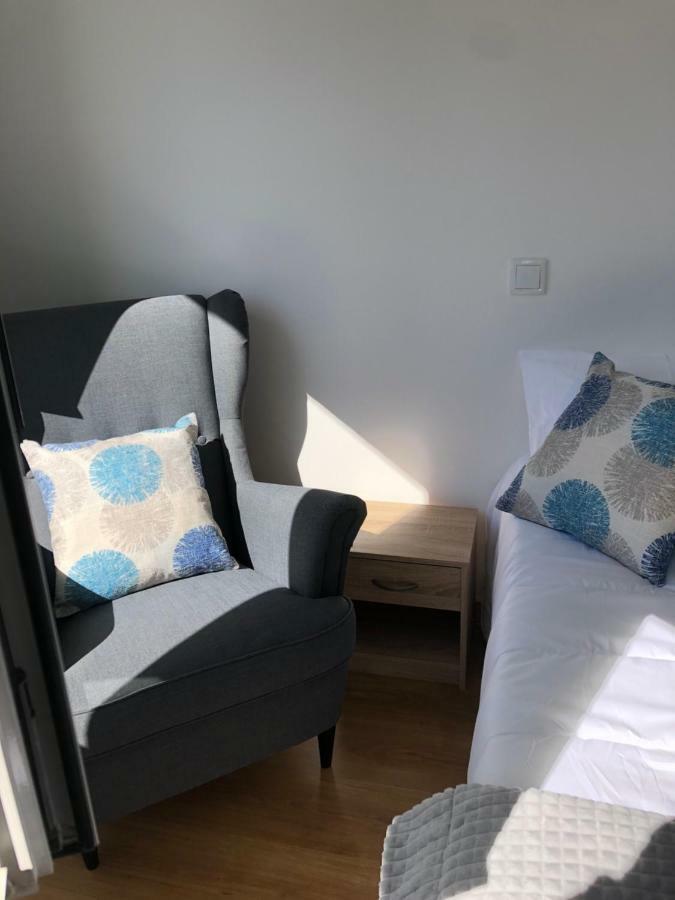 Quarto Duplo com Casa de Banho Privada Externa